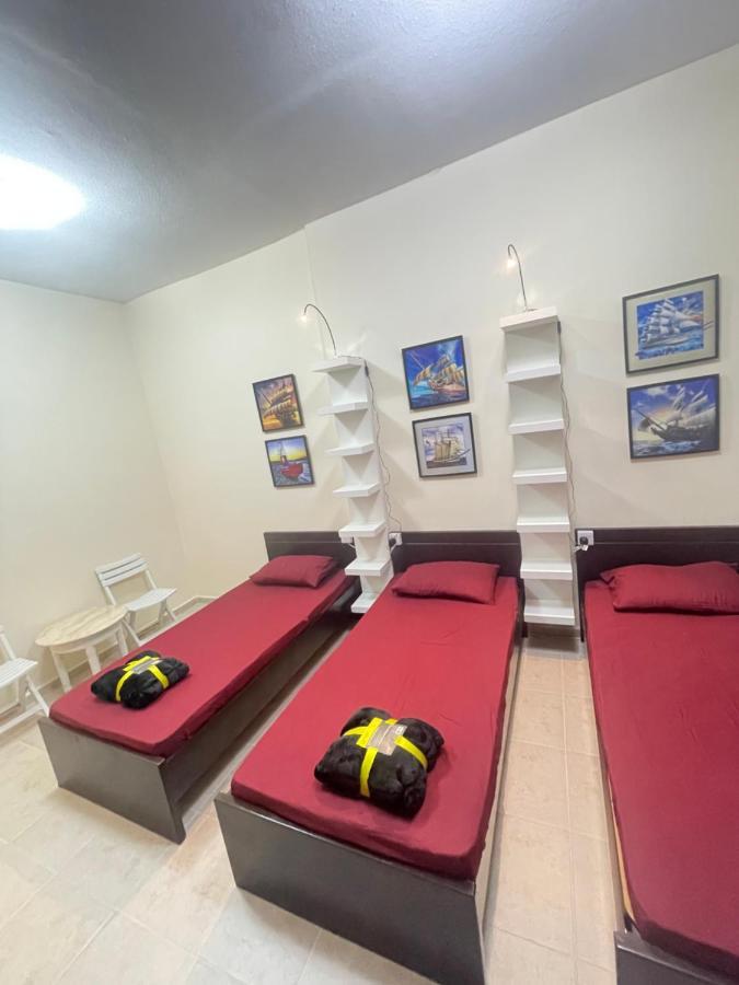 Hostel Dxb Backpackers Executive Dubai Exterior foto